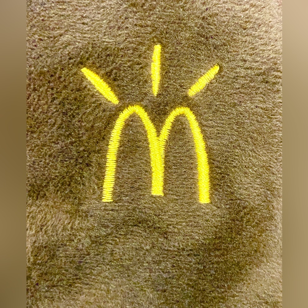 Travis Scott x McDonalds Cactus Jack House Slippers - Picture 5 of 6